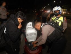 Polres Pelabuhan Tanjung Perak Intensifkan Patroli Malam, Jamin Keamanan Jelang Pilkada 2024.