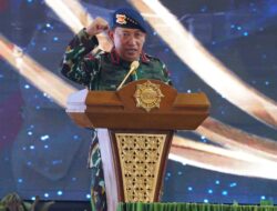 Kapolri Apresiasi Anggota Brimob yang Berhasil Bebaskan Pilot Susi Air Korban Penyanderaan KKB 