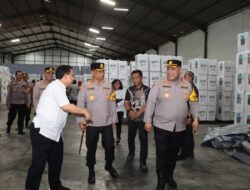 Pastikan Logistik Pilkada 2024 Aman Kapolres Tanjung Perak Bersama Forkopimda Kota Surabaya Cek Gudang KPU Kota Surabaya