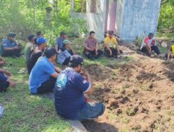 Kapolsek Gilimanuk Padukan Gotong Royong Ketahanan Pangan dengan Program “Jumat Curhat”
