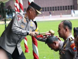 Kapolda Jatim Pimpin Upacara Kenaikan Pangkat 3.057 Personel
