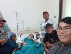 Menjenguk Orang Sakit, Bentuk Nyata Solidaritas dan Kepedulian Erji Demak Pancen Cerdas