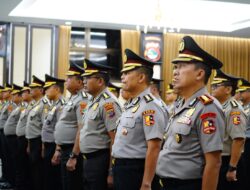 Kapolri Pimpin Upacara Kenaikan Pangkat untuk 10.548 Perwira Polri