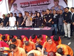 Dalam waktu satu bulan polrestabes surabaya dan polsek jajaran berhasil ungkap 62 kasus curanmor