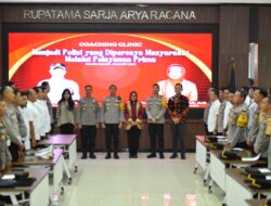 Coaching Clinic: Menjadi Polisi yang Dipercaya Masyarakat Melalui Pelayanan Prima