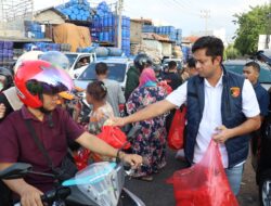 Ramadan Berkah: Satreskrim Polres Pelabuhan Tanjung Perak Berbagi Takjil dan Edukasi Kamtibmas di Surabaya