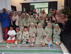 Peringati Setahun Kepergian Almarhumah Sang Ibunda, Pimpinan MRD Grup Gelar Doa Bersama Dan Santunan Anak Yatim Piatu