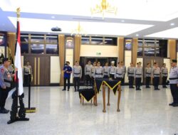 Kapolri Pimpin Upacara Serah Terima Jabatan Kapolda Jabar dan Kapusjarah Polri