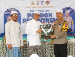 Sosialisasi Etika Berlalu – Lintas Polres Pelabuhan Tanjung Perak Gelar Coaching Clinic di Pondok Pesantren Assalafi Al-Fitrah Surabaya