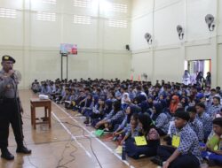 Bukan Sekadar MPLS: Polrestabes Surabaya Bekali Siswa SMK Rajasa dengan Edukasi Anti-Gangster dan Kenakalan Remaja