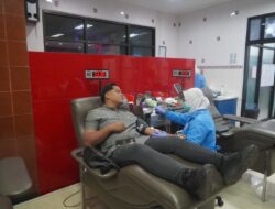 Sambut Hari Jadi ke-74 Humas Polri, Polres Pelabuhan Tanjung Perak Gelar Aksi Donor Darah