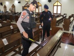 Jelang Puncak Natal, Polres Pelabuhan Tanjung Perak Sterilisasi Gereja di Wilayah Surabaya Utara
