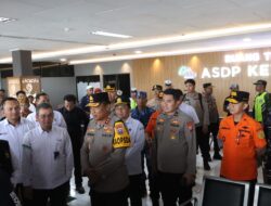 Kapolda Jatim Tinjau Pos Terpadu Pelabuhan Ketapang Pastikan Puncak Nataru Aman Lancar
