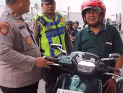 Tekan Angka Curanmor, Polres Pelabuhan Tanjung Perak Gelar Razia Kendaraan di Jembatan Suramadu