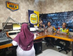 Gandeng Media, Satlantas Polres Pelabuhan Tanjung Perak Ajak Warga Jadi Pelopor Tertib Lalu Lintas
