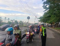 Jamin Kelancaran Arus Mudik, Polres Pelabuhan Tanjung Perak Siagakan Pengamanan di Pos Suramadu