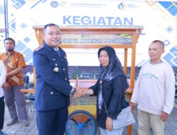 Dari Lapas untuk Harapan: Bantuan Gerobak Usaha Diserahkan Langsung Kalapas Sidoarjo di Kanwil Ditjenpas Jatim