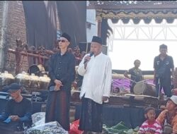 Warga Simo Gunung Barat Tol RW 08 Surabaya Antusia Rayakan Sedekah Bumi dan Tasyakuran Tumpeng sebagai Wujud Syukur kepada Allah SWT