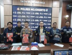 Polres Mojokerto Ungkap Kasus Penipuan Modus Uang Gaib, Dua Tersangka Diamankan di Malang