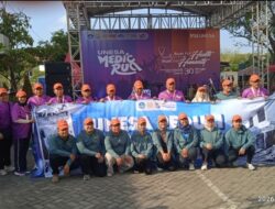 Unesa Lepas Relawan Kemanusian ke NTT di Even Medic Run 2026