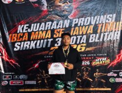 Murid SMK PGRI 1 Gresik Raih Medali Emas Kejuaraan Provinsi IBCA MMA Jawa Timur