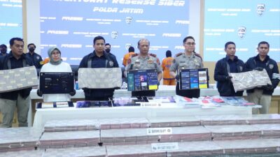 Polda Jatim Bongkar Scam Investasi Kripto Internasional, Blokir 77 Rekening Senilai Rp81,5 Miliar
