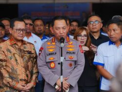 Kapolri ke Pengusaha: Jadikan Buruh Aset, Mitra, dan Keluarga Perusahaan