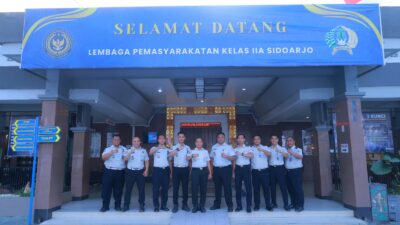 Kakanwil Ditjenpas Jatim Laksanakan Bintorwasdal di Lapas Sidoarjo Pengawasan berkelanjutan dilakukan melalui peninjauan langsung blok hunian, fasilitas, layanan, pemenuhan hak warga binaan, hingga pelaksanaan tugas jajaran